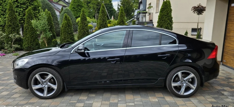 Volvo S60 cena 39999 przebieg: 205000, rok produkcji 2011 z Legnica małe 277